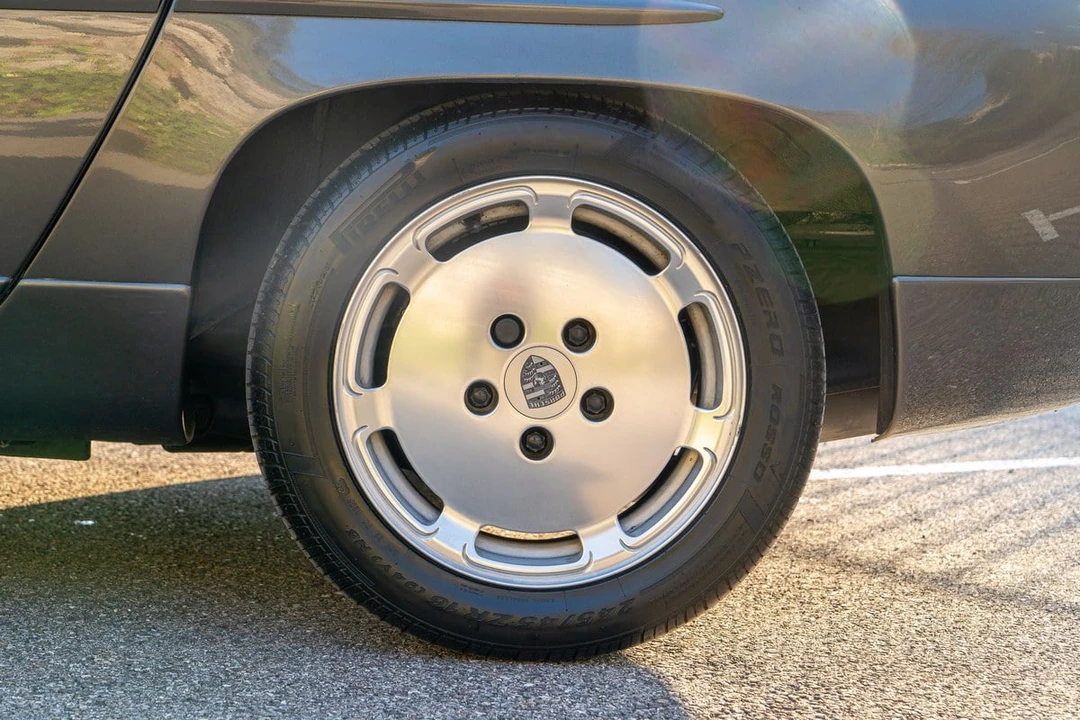1989 Porsche 928 S4 - Image 13 of 30