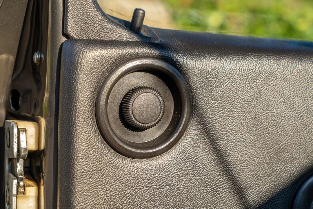 1989 Porsche 928 S4 - Image 23 of 30