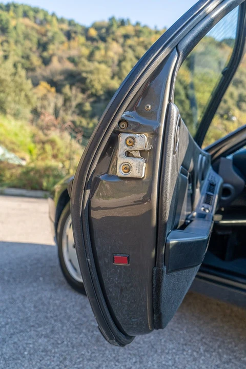 1989 Porsche 928 S4 - Image 25 of 30