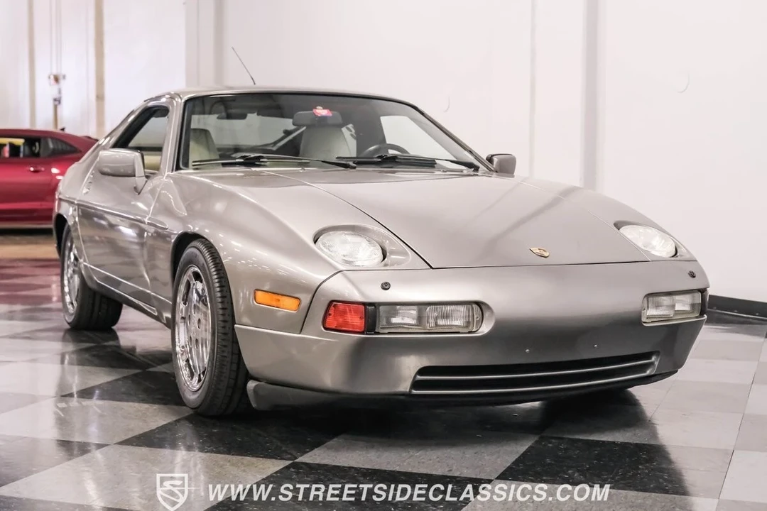 1989 Porsche 928 S4 - Image 18 of 21