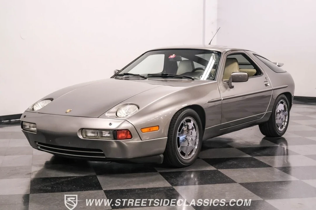 1989 Porsche 928 S4 - Image 6 of 12
