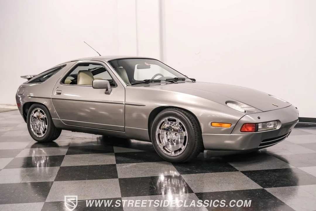1989 Porsche 928 S4 - Image 15 of 21