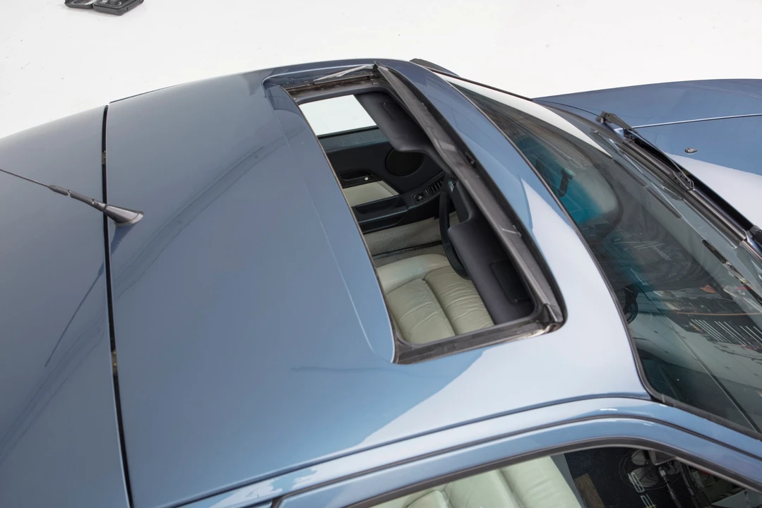 1989 Porsche 928 S4 - Image 26 of 31