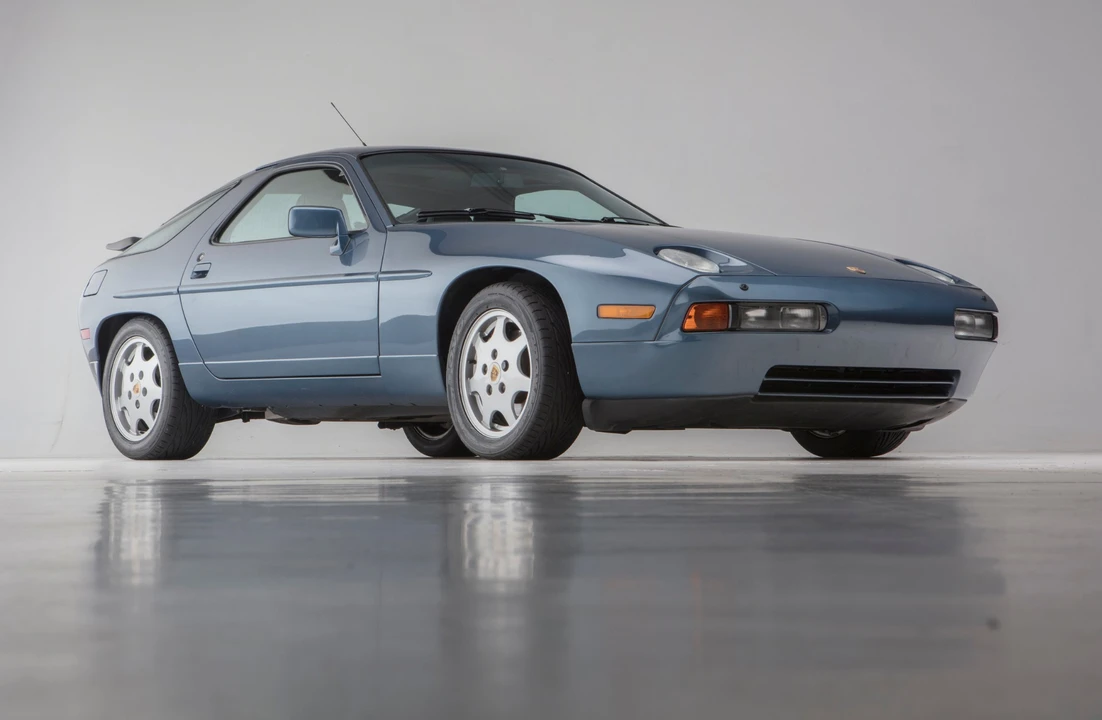 1989 Porsche 928 S4 - Image 15 of 31