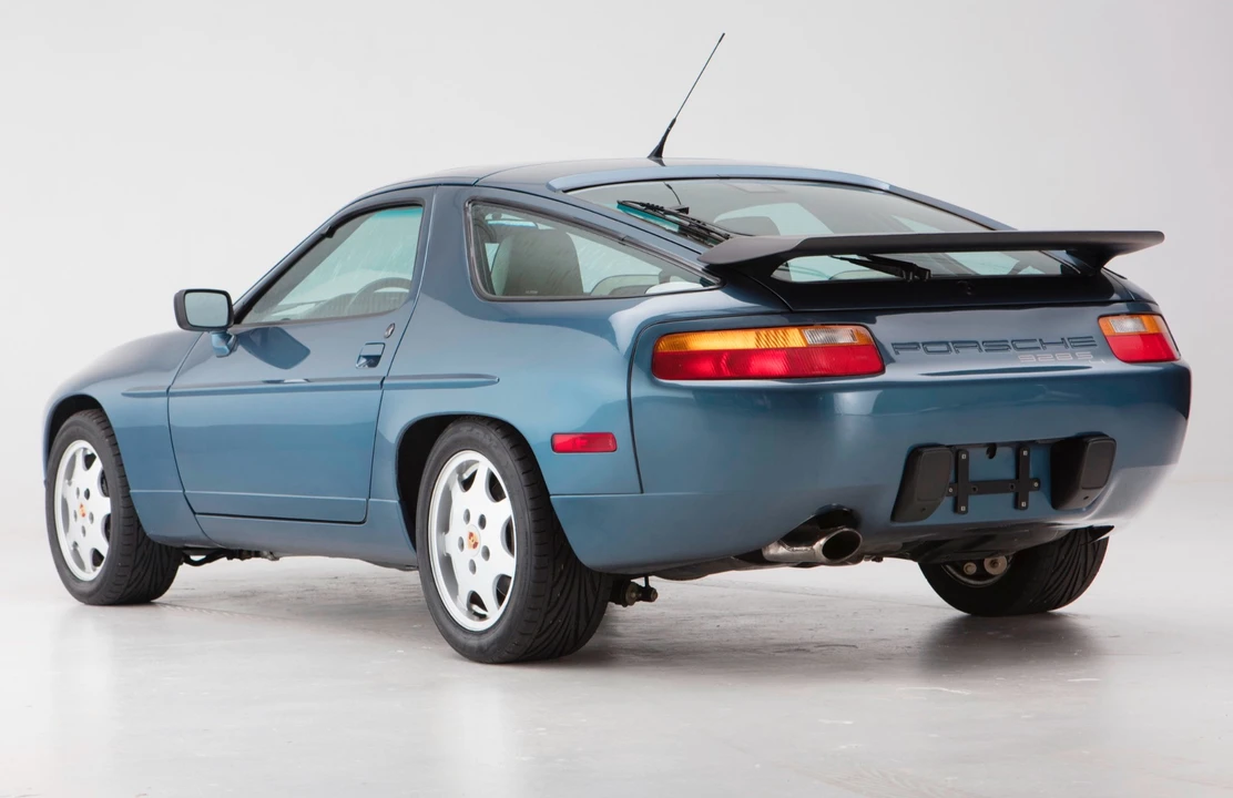 1989 Porsche 928 S4 - Image 6 of 31