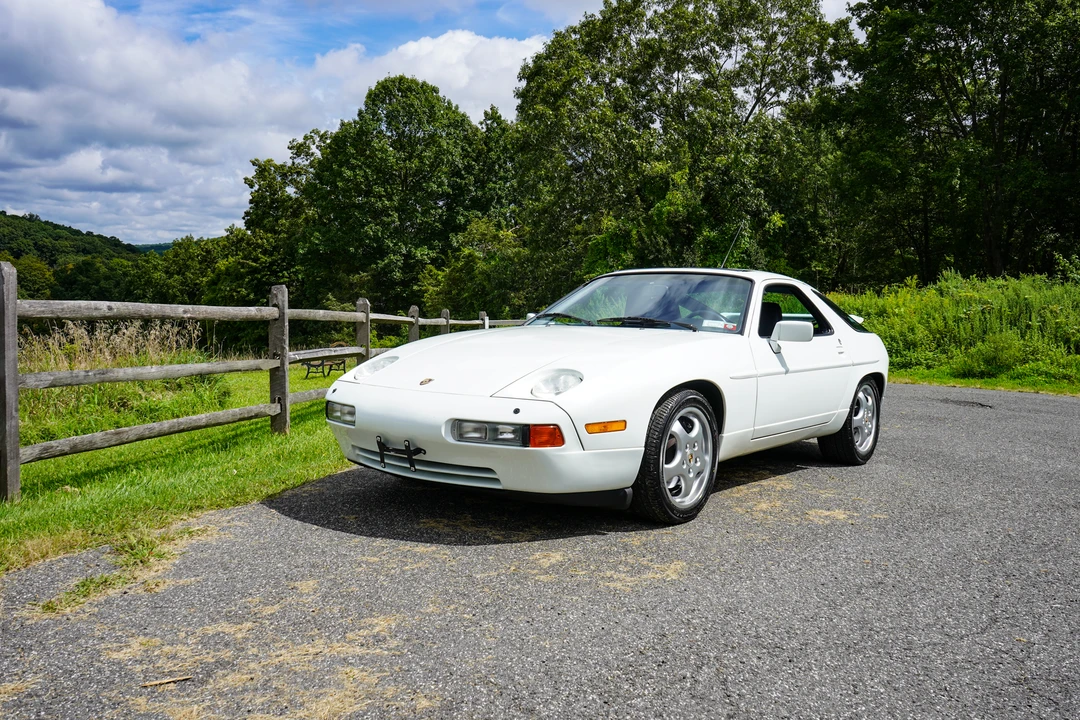 1989 Porsche 928 S4 - Image 4 of 31
