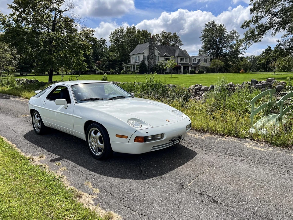 1989 Porsche 928 S4 - Image 19 of 31