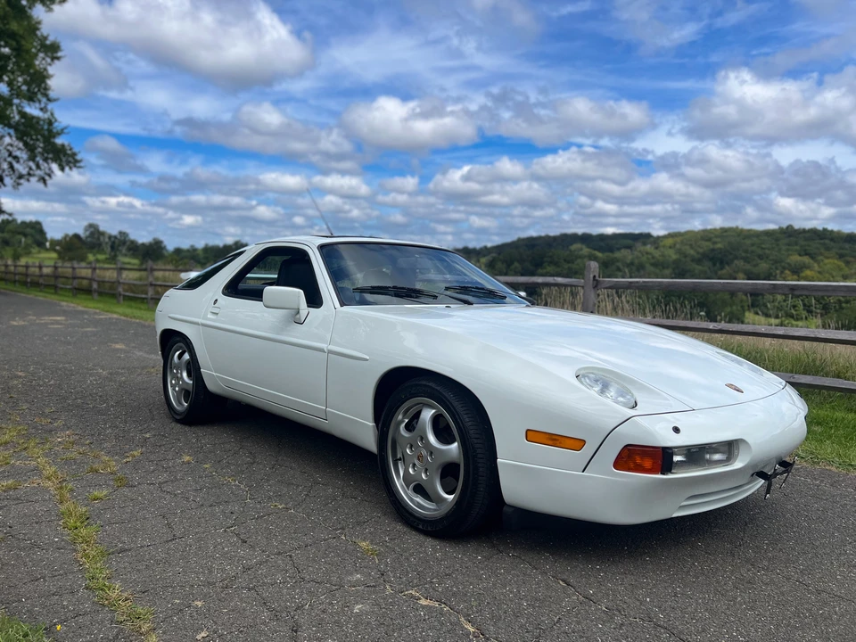 1989 Porsche 928 S4 - Image 23 of 31