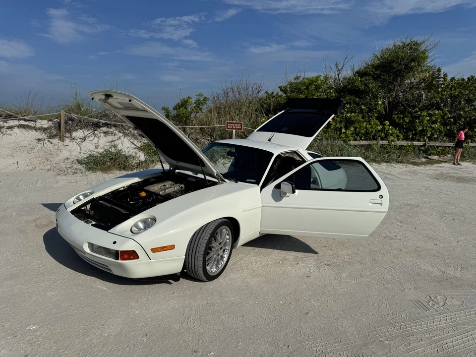 1989 Porsche 928 S4 - Image 23 of 31