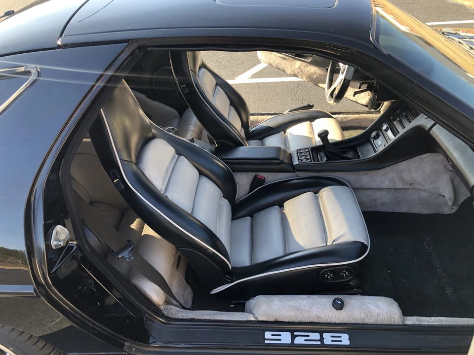 1989 Porsche 928 S4 - Image 21 of 31