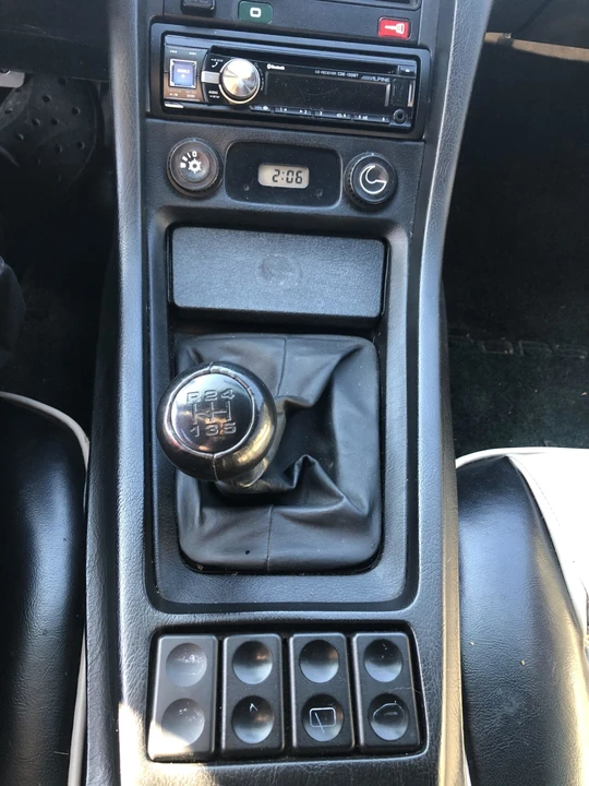 1989 Porsche 928 S4 - Image 25 of 31