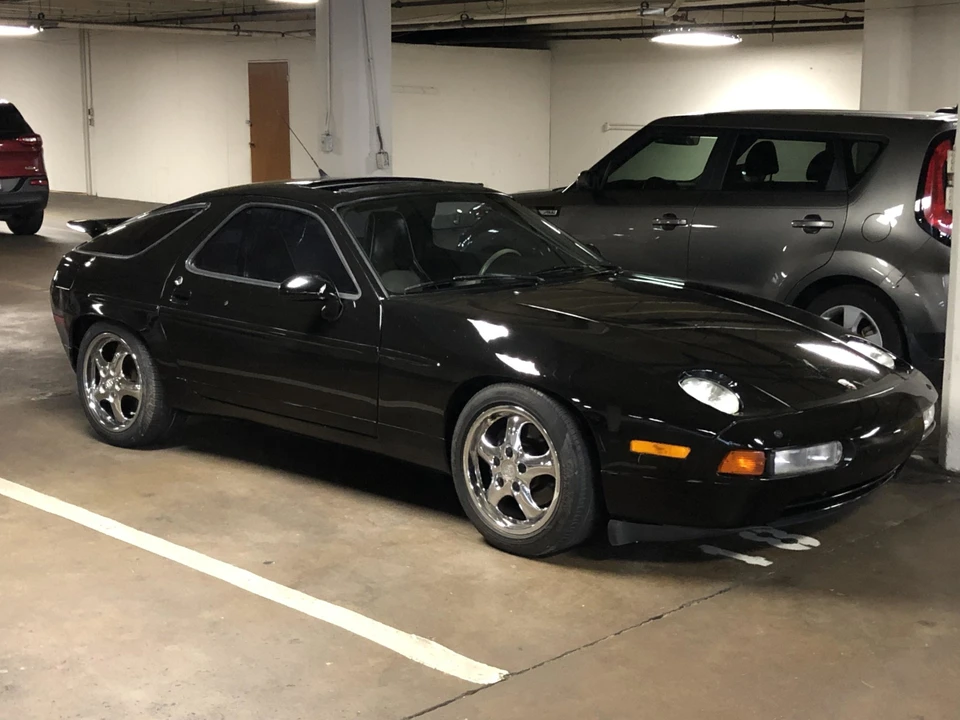 1989 Porsche 928 S4 - Image 16 of 31