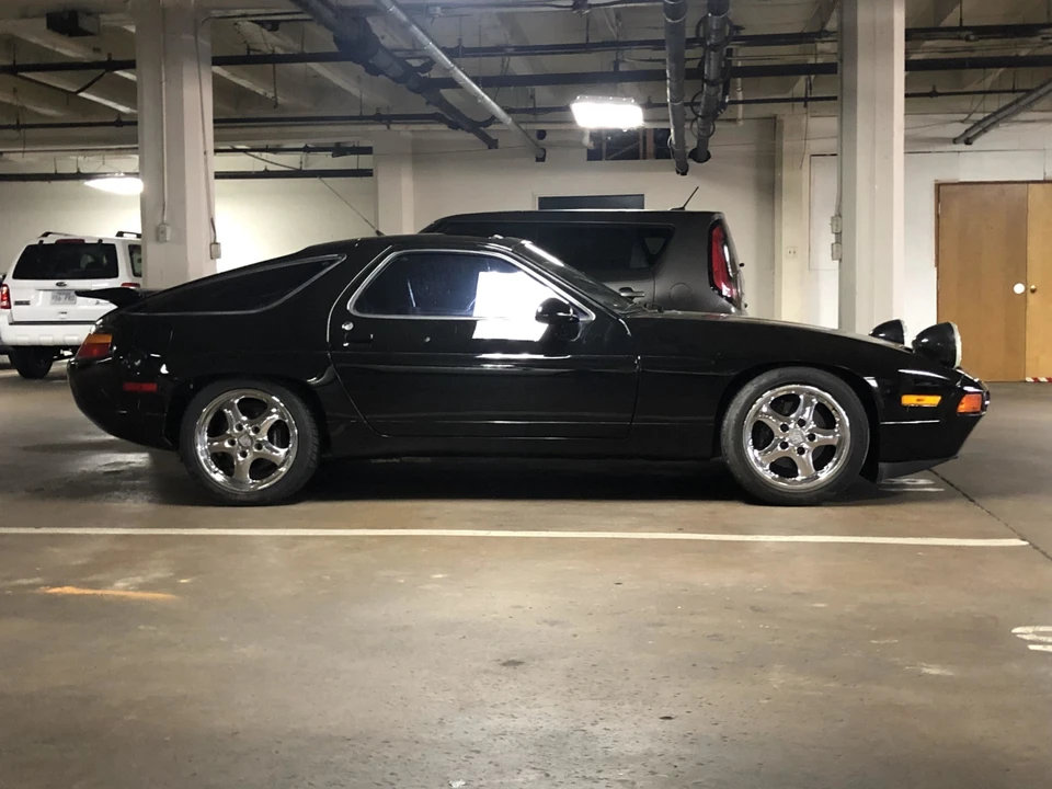 1989 Porsche 928 S4 - Image 17 of 31