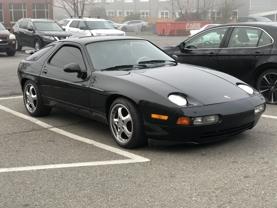 1989 Porsche 928 S4 - Image 2 of 31