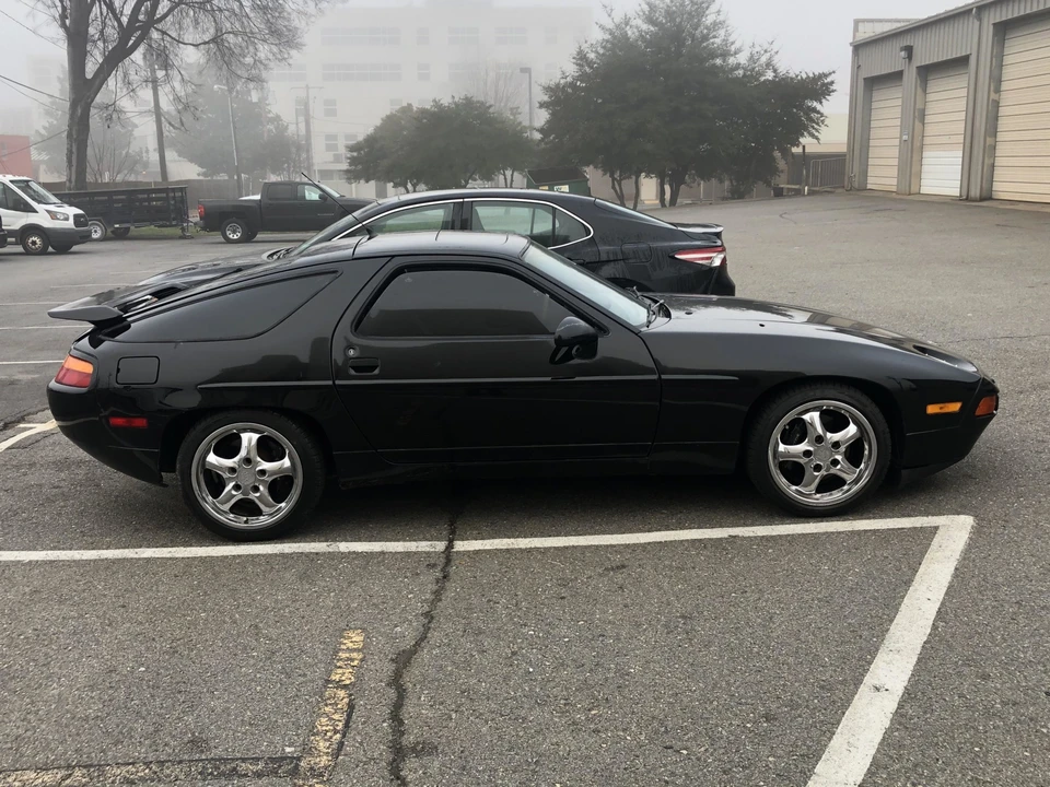 1989 Porsche 928 S4 - Image 3 of 31