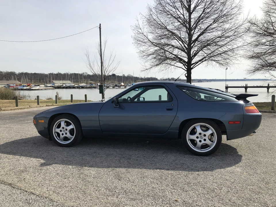 1989 Porsche 928 S4 - Image 6 of 31