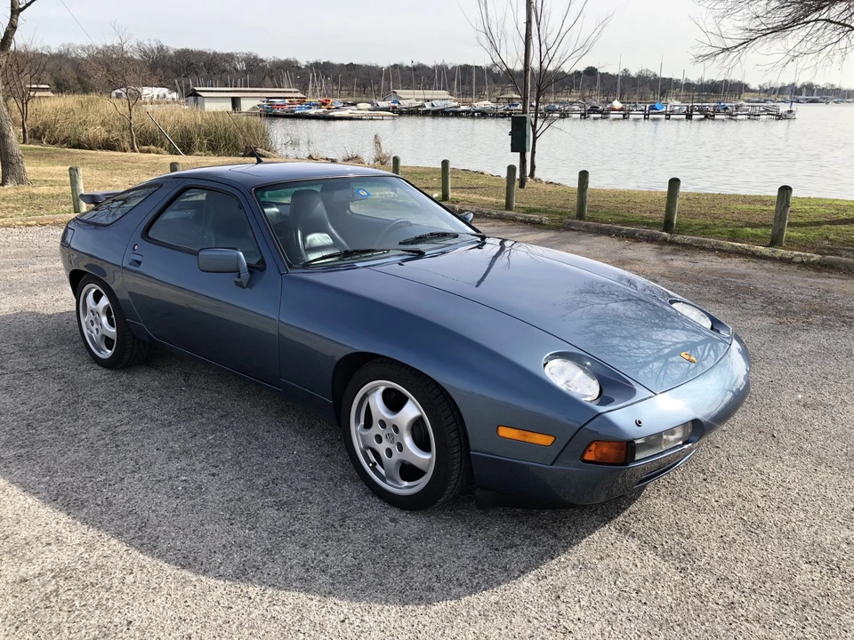 1989 Porsche 928 S4 - Image 2 of 31