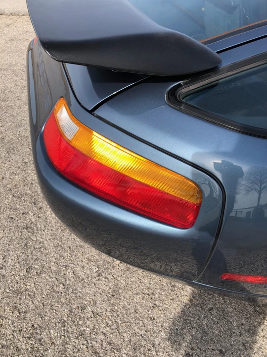 1989 Porsche 928 S4 - Image 20 of 31