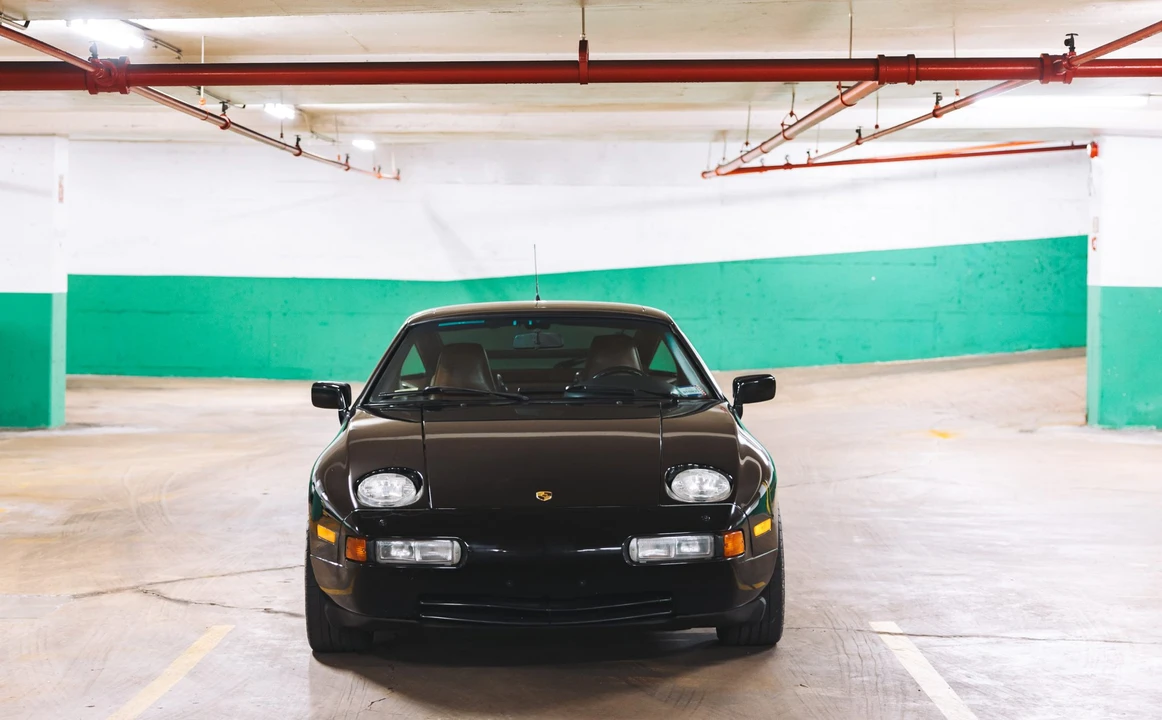 1989 Porsche 928 S4 - Image 2 of 31