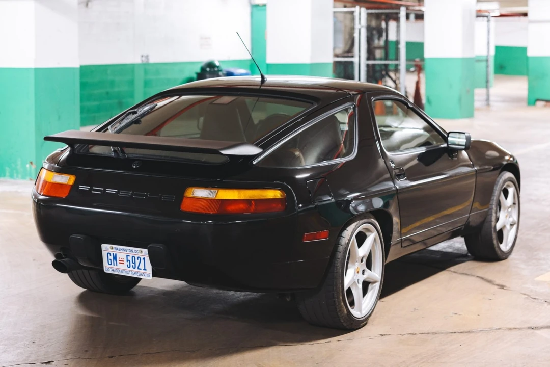 1989 Porsche 928 S4 - Image 5 of 31