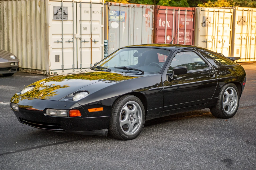 1989 Porsche 928 S4 - Image 3 of 31