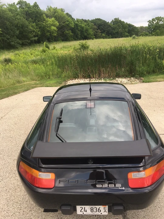 1989 Porsche 928 S4 - Image 30 of 31