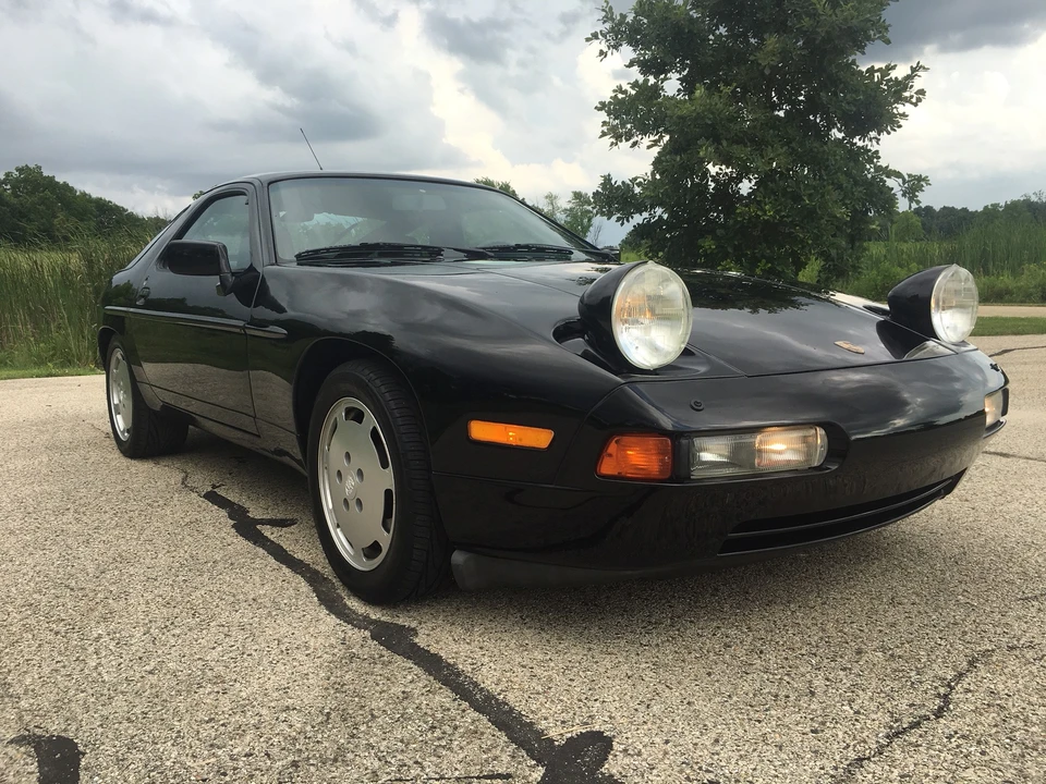 1989 Porsche 928 S4 - Image 12 of 31