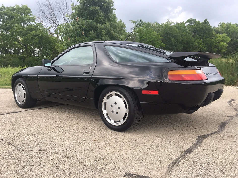 1989 Porsche 928 S4 - Image 21 of 31