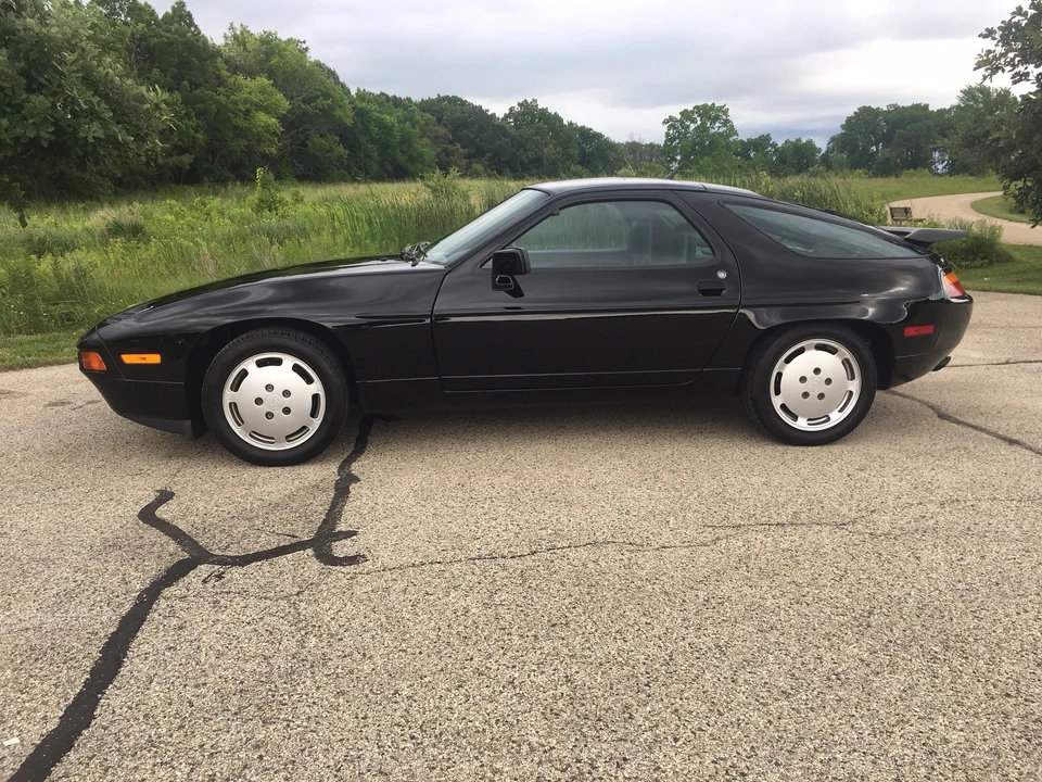 1989 Porsche 928 S4 - Image 20 of 31