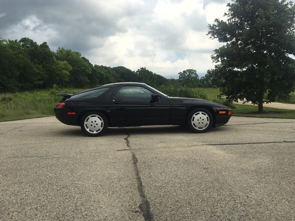 1989 Porsche 928 S4 - Image 18 of 31