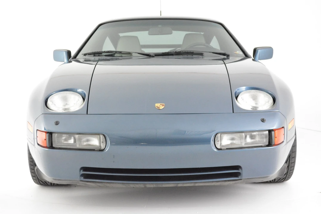 1989 Porsche 928 S4 - Image 16 of 31