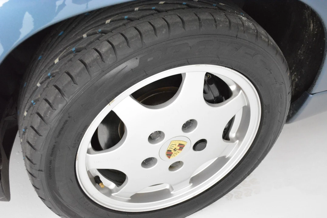 1989 Porsche 928 S4 - Image 26 of 31