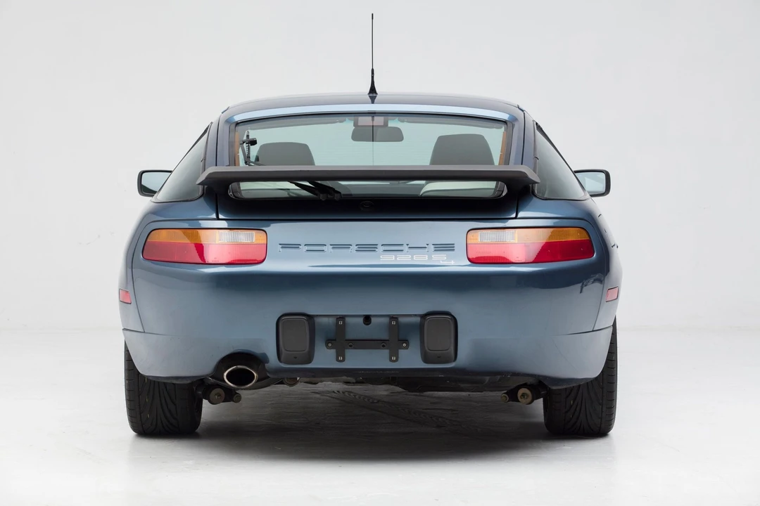 1989 Porsche 928 S4 - Image 3 of 24