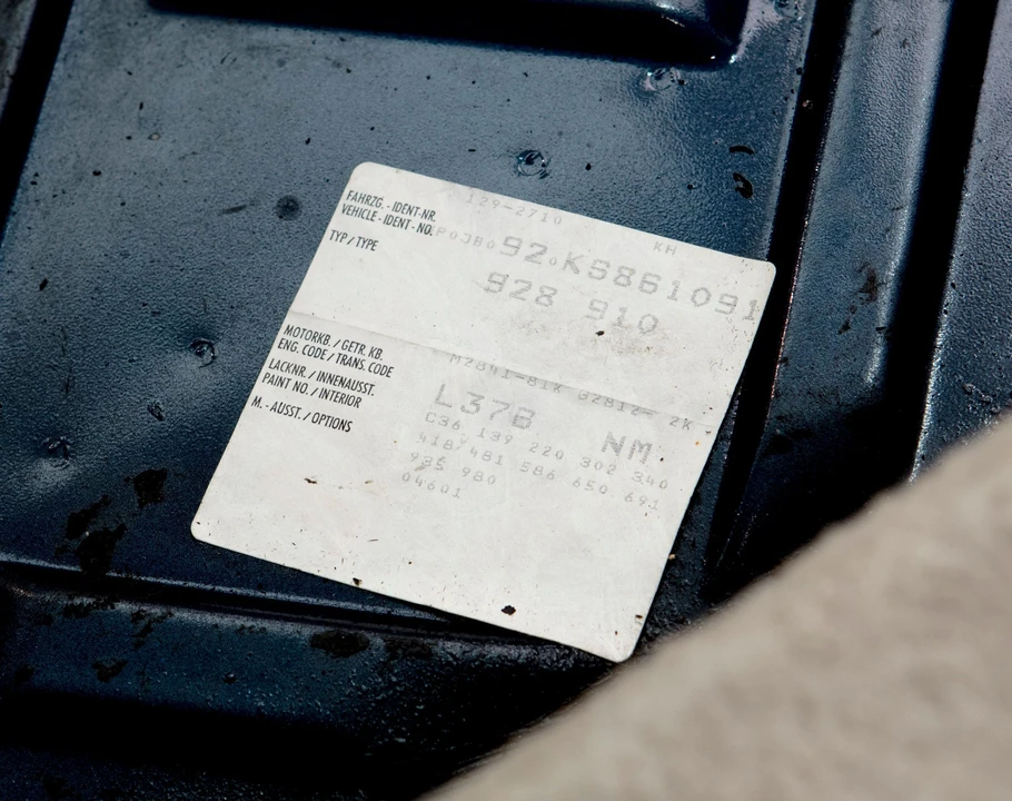 1989 Porsche 928 S4 - Image 22 of 24