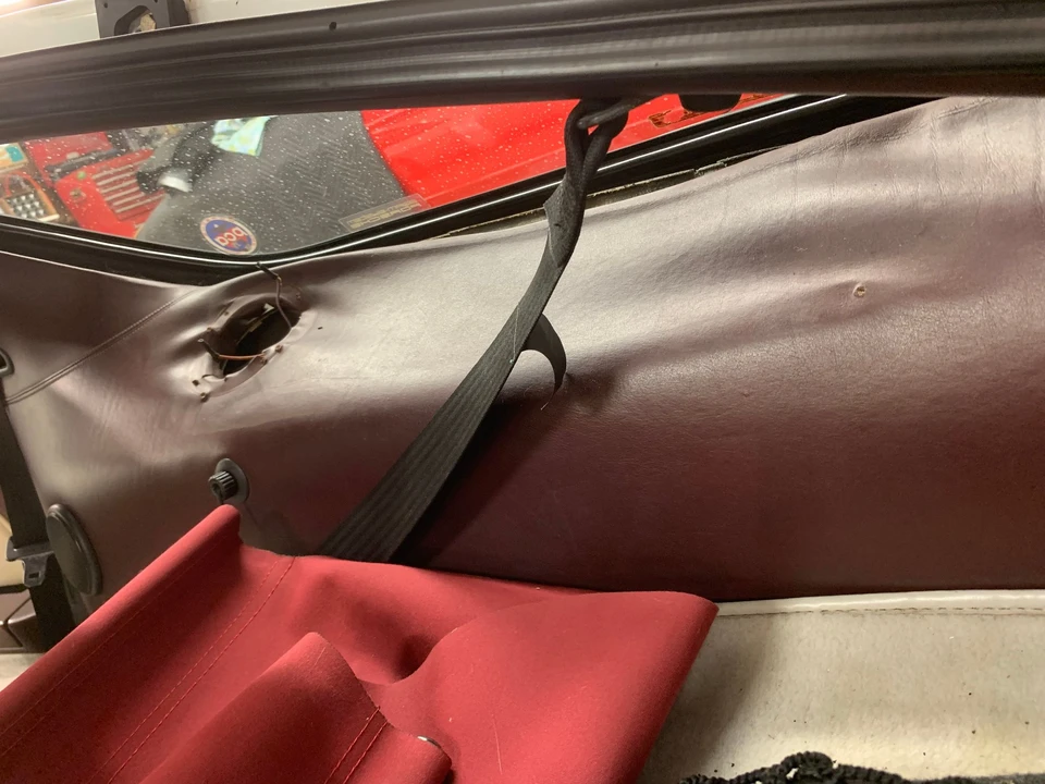 1989 Porsche 928 S4 - Image 14 of 26
