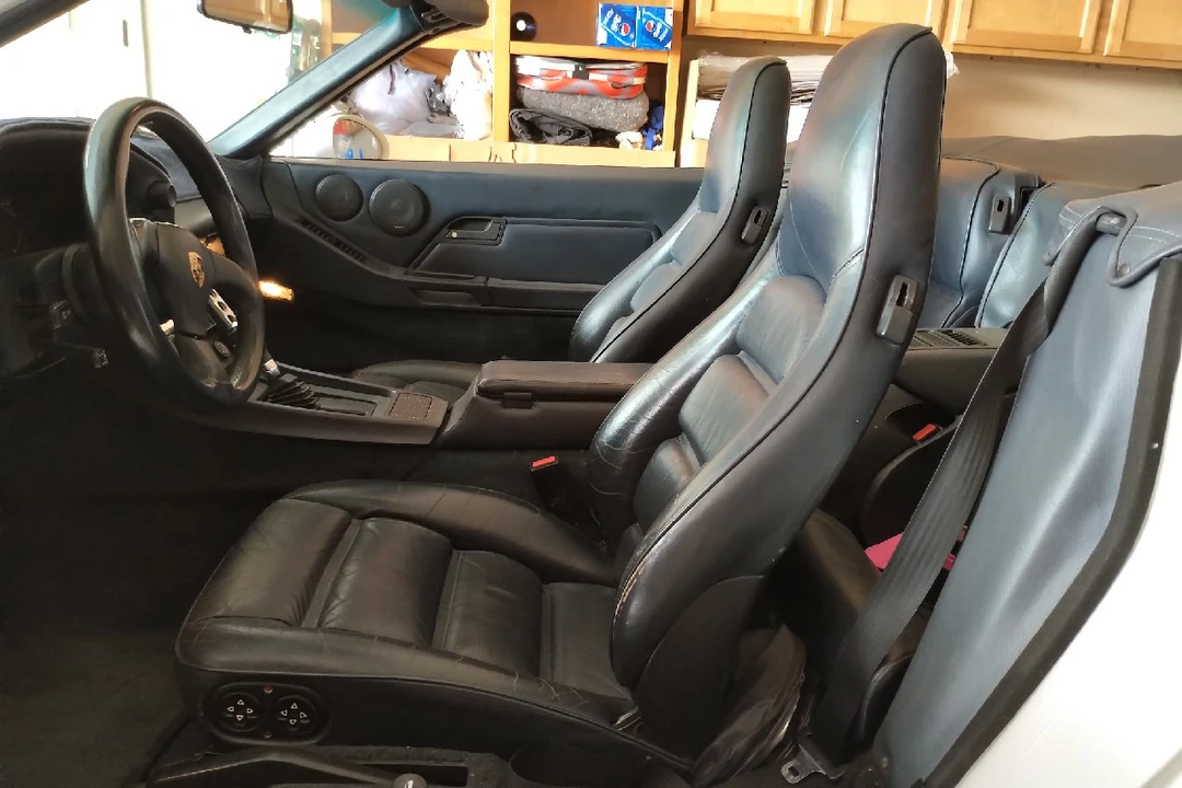 1989 Porsche 928 S4 - Image 28 of 31