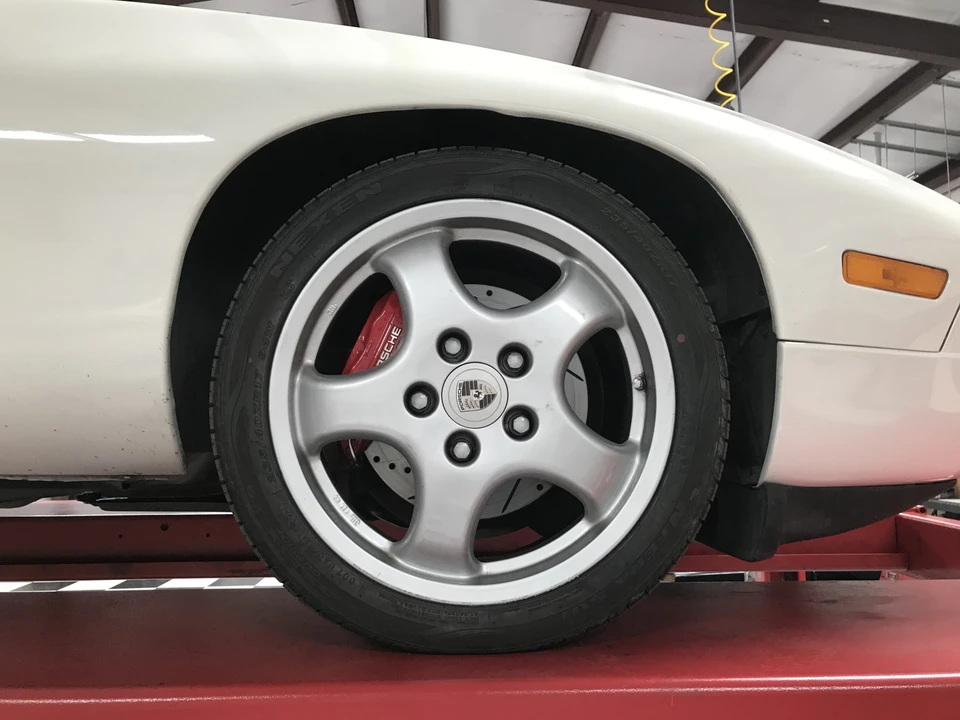 1989 Porsche 928 S4 - Image 26 of 31