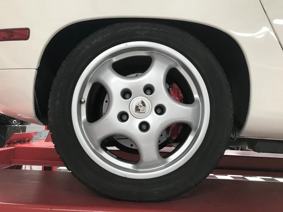 1989 Porsche 928 S4 - Image 25 of 31