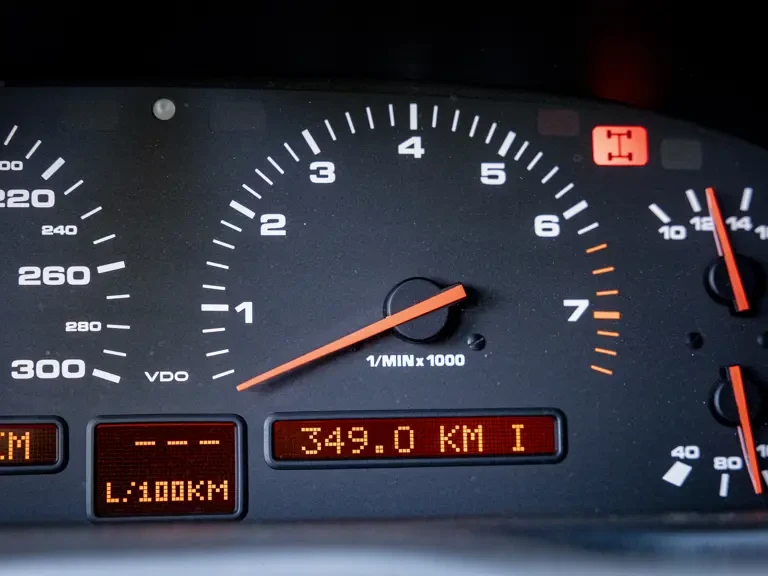 1989 Porsche 928 S4 CS/SE - Image 15 of 31