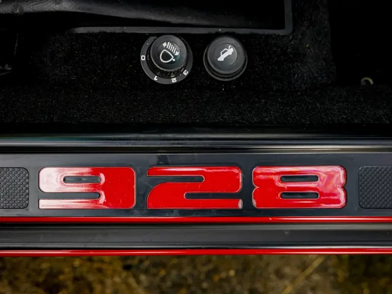 1989 Porsche 928 S4 CS/SE - Image 22 of 31