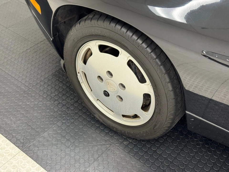 1989 Porsche 928 S4 - Image 11 of 12