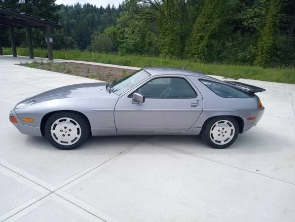 1989 Porsche 928 S4 - Image 10 of 21