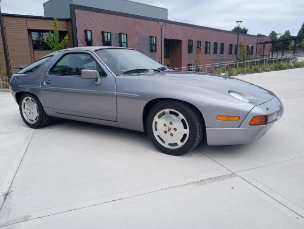 1989 Porsche 928 S4 - Image 11 of 20
