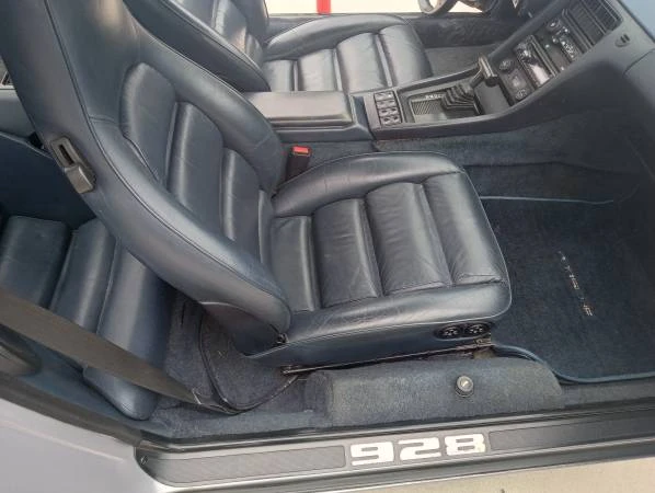 1989 Porsche 928 S4 - Image 10 of 20