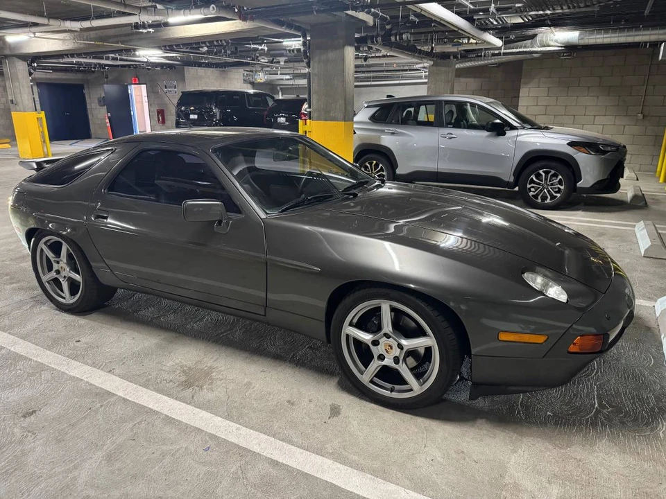 1989 Porsche 928 S4 - Image 7 of 10