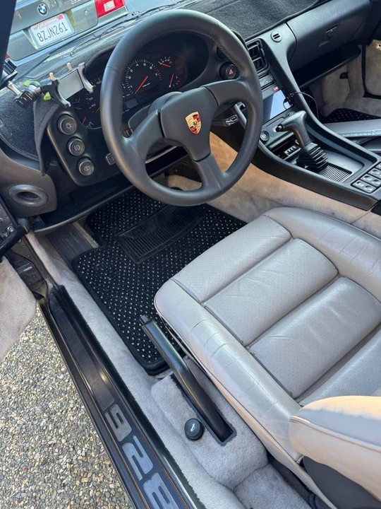 1989 Porsche 928 S4 - Image 3 of 10
