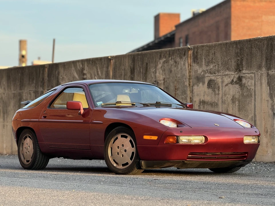 1989 Porsche 928 S4 - Image 6 of 31