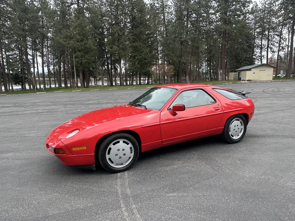 1989 Porsche 928 S4 - Image 5 of 31