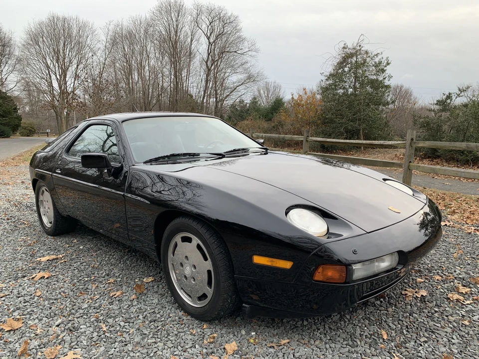 1989 Porsche 928 S4 - Image 3 of 31