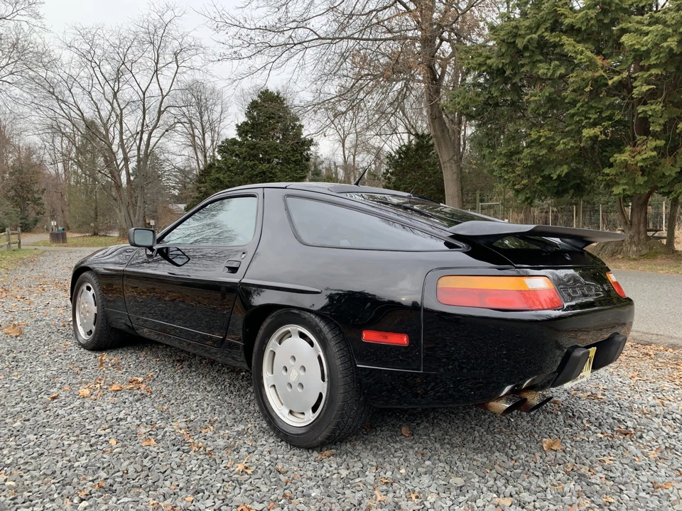 1989 Porsche 928 S4 - Image 4 of 31